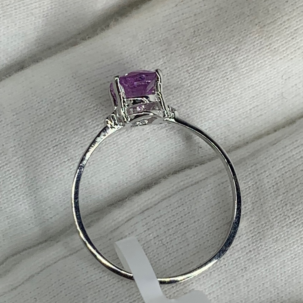 10k Purplish Pink Sapphire & Diamond Ring - Picture 2 of 11